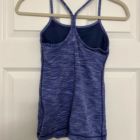 Lululemon Racerback Tank Size 0 - Picture 2 of 4